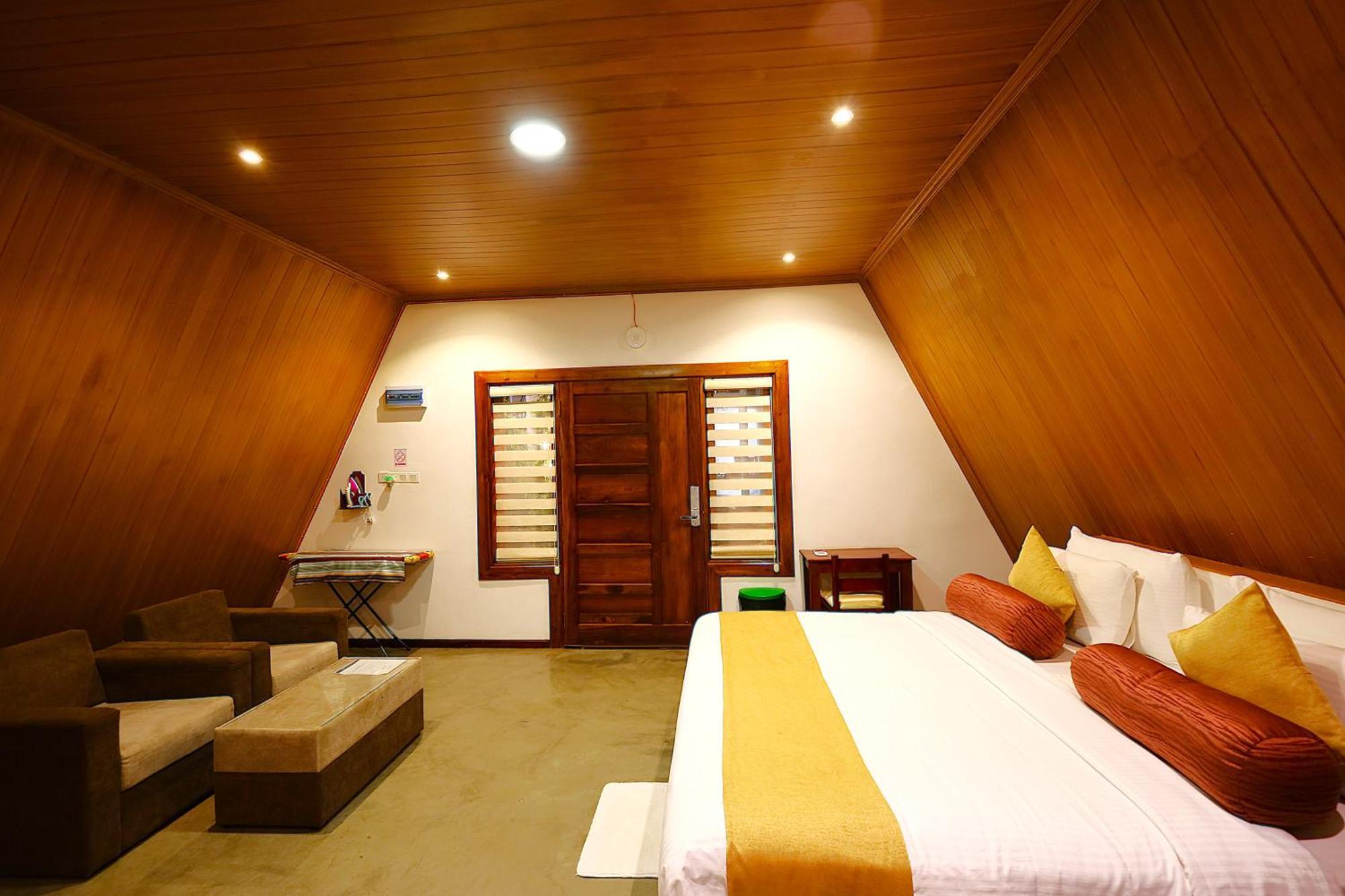 Reecha Resort & Hotel Kilinochchi Exterior photo